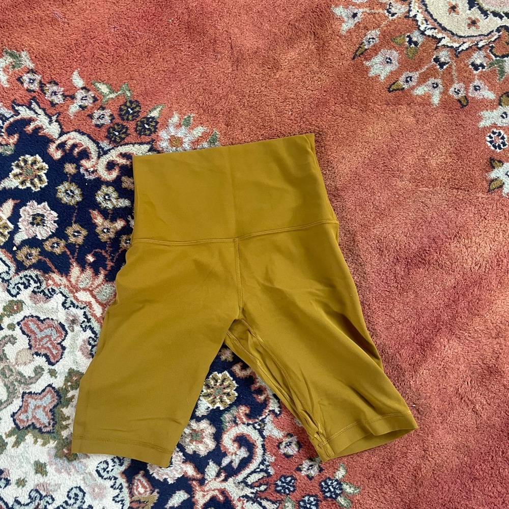 Lulu bike short
